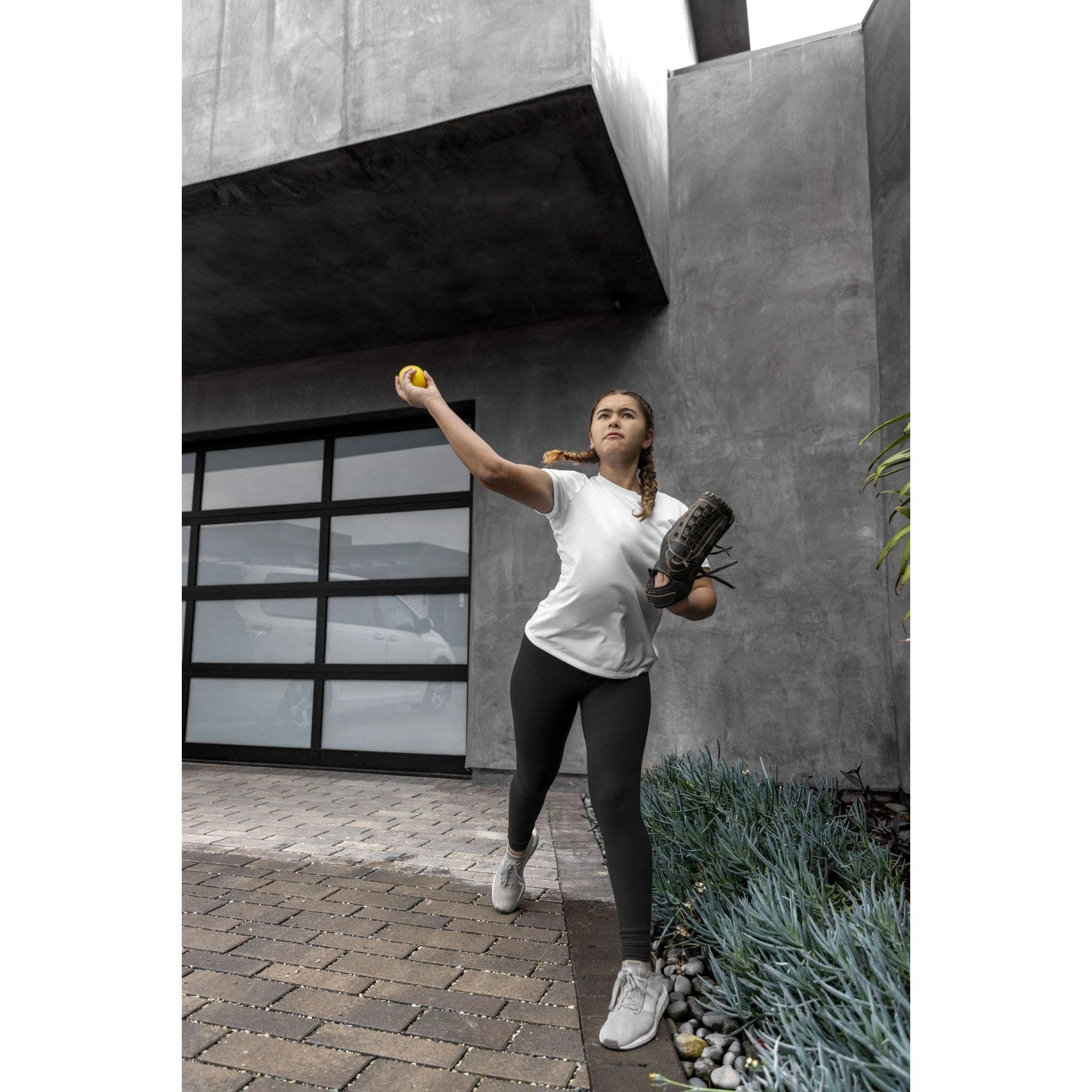 Throwing Plyo Balls - Image 4